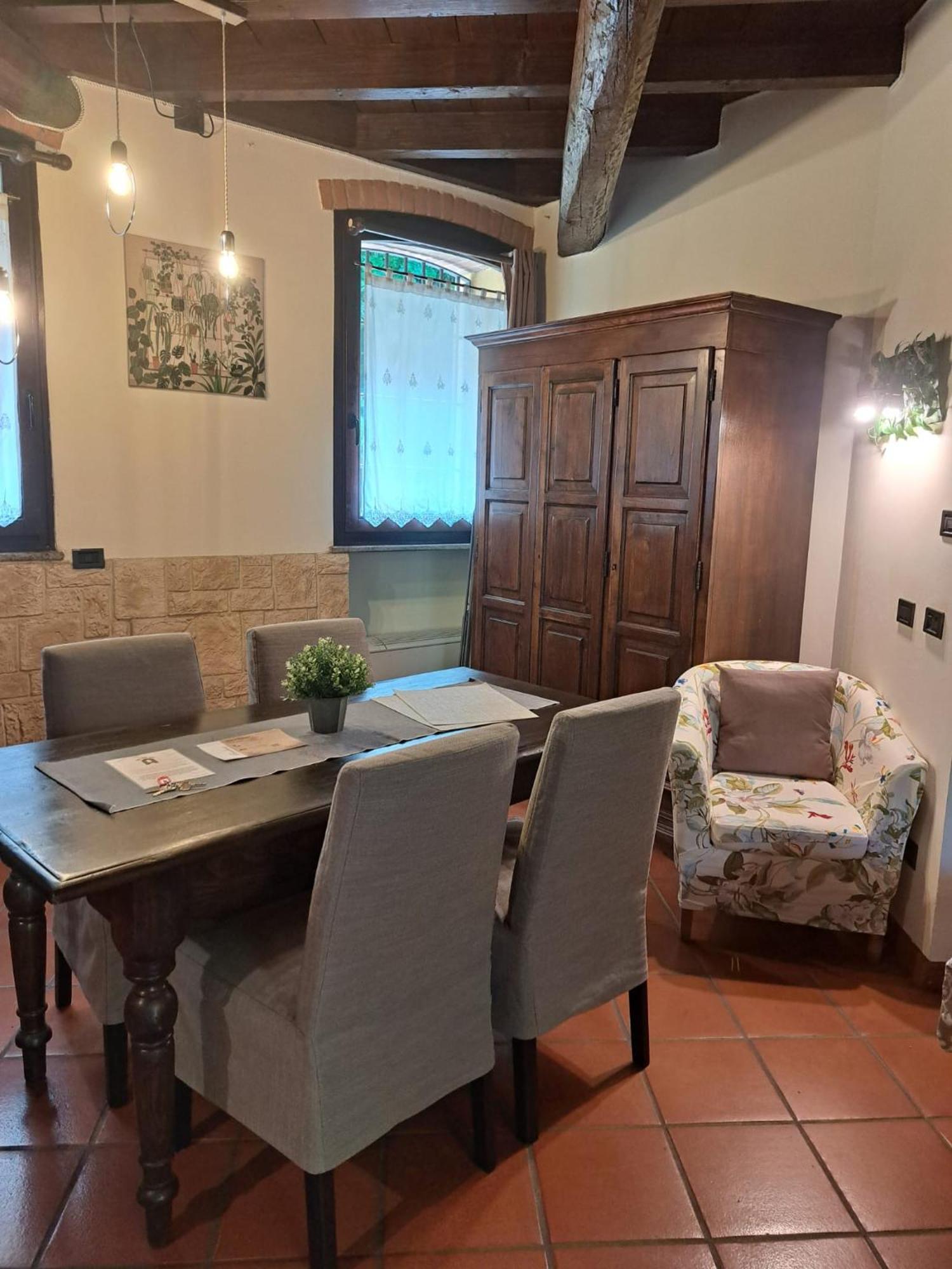 Monolocale Beatrice Abbadesse Guest House Мілан Екстер'єр фото